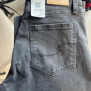 Signature Levi Strauss Women’s Jeans